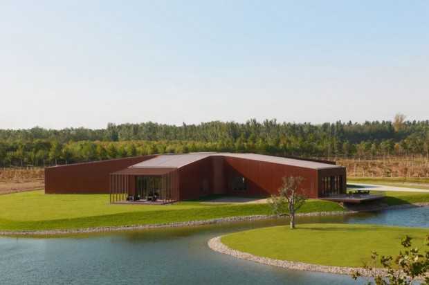 Плавучий ресторан Asterisk Унікальний плавучий ресторан на озері в комплексі Asterisk, Пекін, Китай