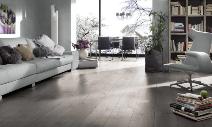 Ламінат чи паркет? Порівняння ламінату та паркетної дошки: текстура, колір, зносостійкість. Що краще обрати?