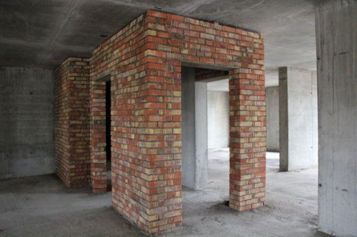 Кладка перегородки: легко! Зведення цегляної перегородки: покрокова інструкція для самостійного виконання в квартирі, економія коштів.