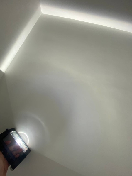 Лампа Лосєва: ідеальні стіни Лампа Лосєва виявляє нерівності шпаклівки стін під фарбування: контроль якості 2026.