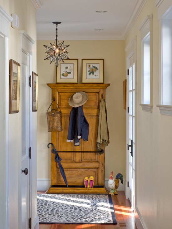 Колір в передпокої 2026 Дизайн передпокою 2026: ідеї кольорового оформлення, поради експертів з освітлення