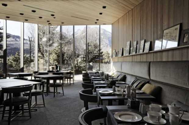 Дизайн готелю 2026 Дизайн готелю 2026 у сільському стилі: інтер'єр з акцентом на природні матеріали.