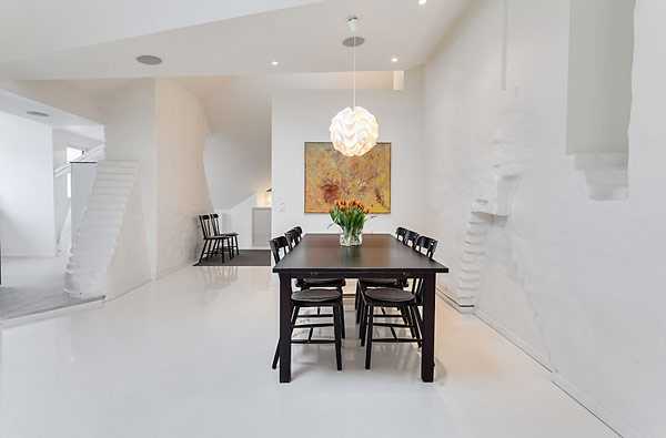 Світло та простір Скандинавський дизайн дворівневої квартири: світлі тони та функціональність інтер'єру