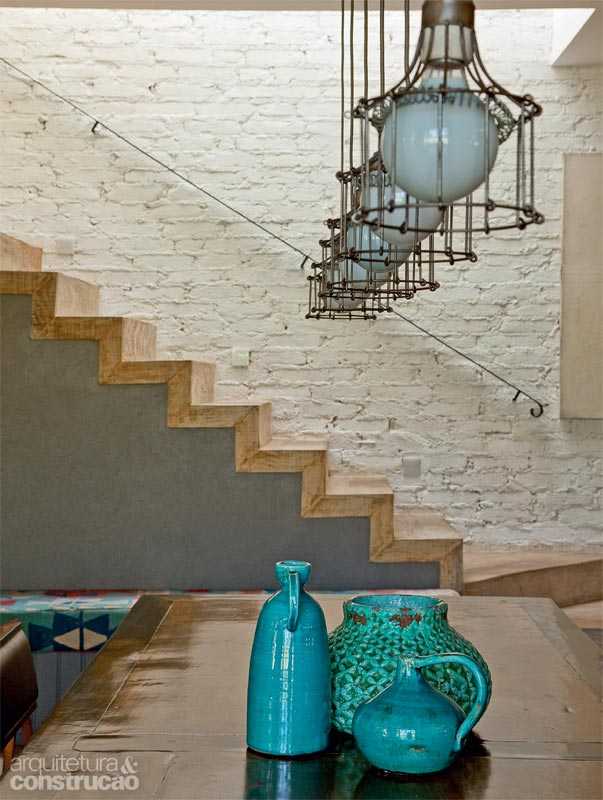 Їдальня в американському стилі Дизайн інтер'єру будинку в Сан-Паулу: елегантна їдальня в американському стилі.