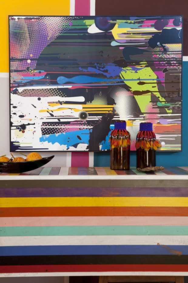 Яскравий модерн 2026 Дизайн заміського будинку в стилі модерн 2026, натхненний живописом із яскравими кольорами.