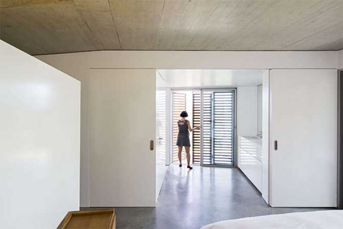 Сучасний санвузол: комфорт Мінімалістичний дизайн 2026: санвузол в господарській спальні з плоским дахом