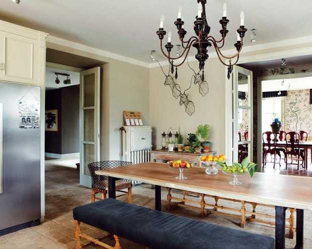 Історія та Сучасність Інтер'єр будинку в Мадриді: дизайн 2026, еклектика та історичний контекст.