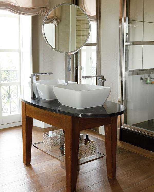 Історичний шарм Мадриду Інтер'єр будинку 2026 в Мадриді: поєднання еклектики та історичного шарму.