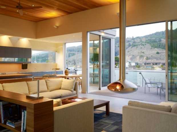 Каліфорнійський дім мрії Прибережна резиденція з панорамними вікнами, що демонструє енергозбереження 2026 та природні матеріали в дизайні інтер'єру.