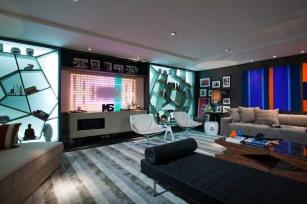 Світло і музика Дизайн вітальні арт-нуво з латиноамериканськими нотками та акцентом на музику та освітлення.