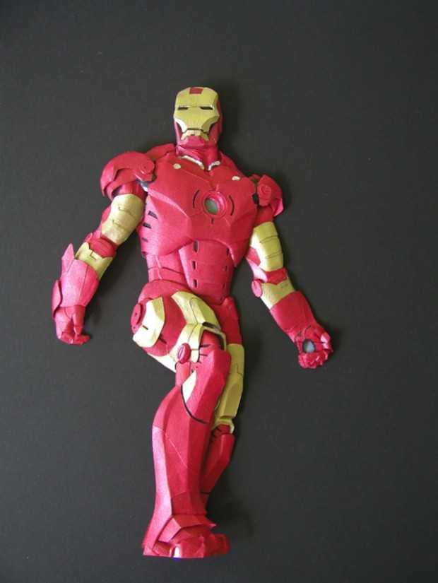 Вирізані шедеври Сучасне мистецтво 2026: вирізані з паперу картини на стіні в інтер'єрі.