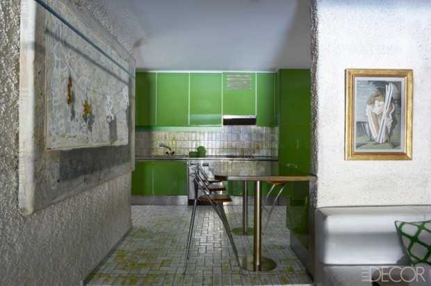 Сучасний замок: затишок Сучасний дизайн інтер'єру 2026: елементи природних матеріалів у замку Емануеле Філіберто.