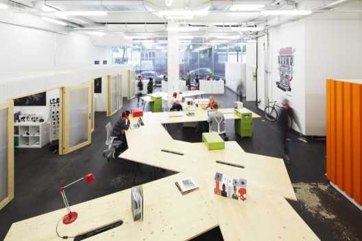 Офіс 2026 Дизайн сучасного офісу: ергономічні меблі, відкритий простір та функціональний стиль 2026 року.