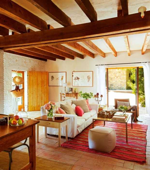 Натуральні матеріали Дизайн сільського будинку в Іспанії з використанням природних матеріалів та текстур