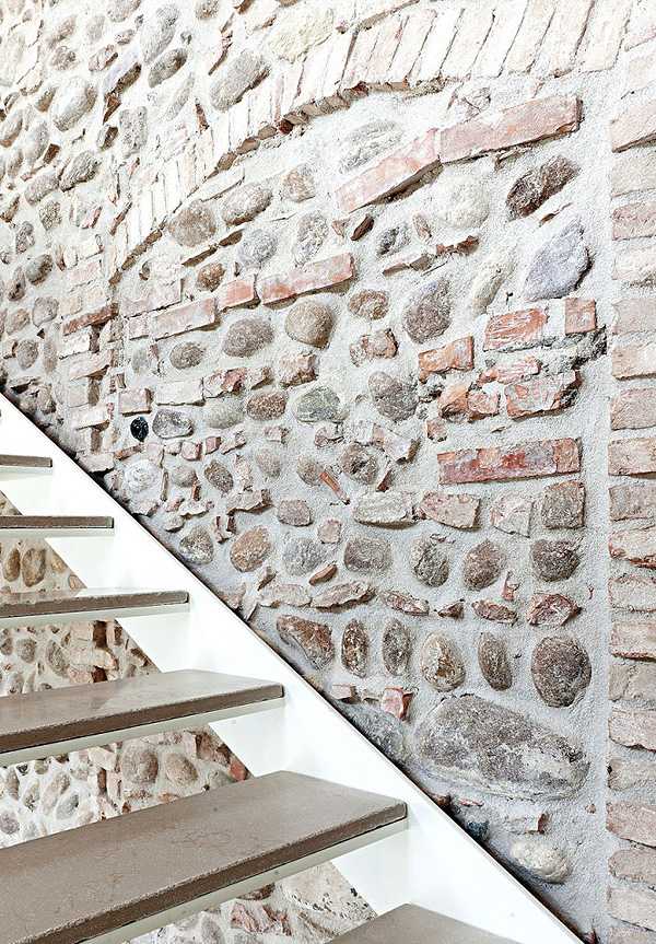 Ванна: стиль та комфорт Ванна кімната в італійській віллі 2026: мінімалізм, скляні конструкції та італійський стиль.