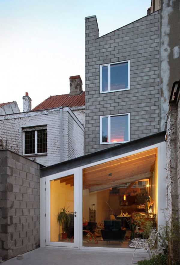 Здоровий простір у Генті Архітектура та здоров'я: простір у вузькому будинку в Генті сприяє благополуччю