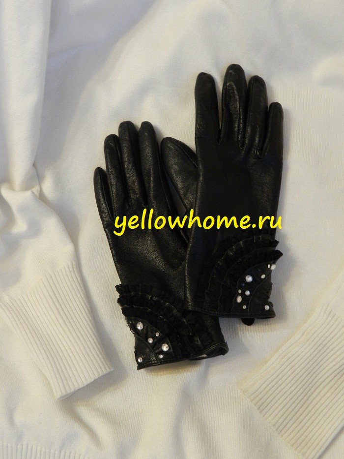 Рукавички з мереживом 2026 Елегантні шкіряні рукавички, прикрашені вишуканим мереживом: модний аксесуар 2026.