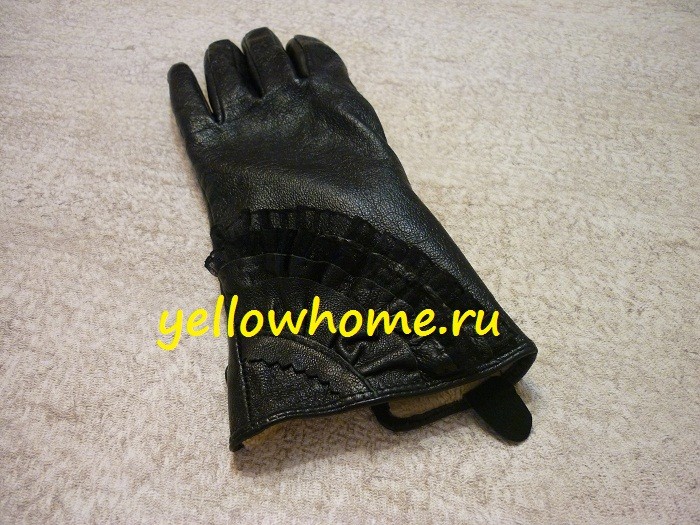 Рукавички з бісером Шкіряні рукавички, декоровані намистинами та бісером: елегантний та витончений вигляд.