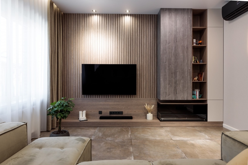 Дерев'яний декор Декоративні дерев'яні панелі на стіні: стильна альтернатива шпалерам у 2026 році.