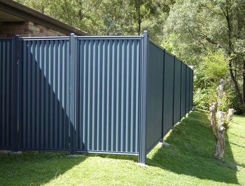 Профнастил для дачі Довговічний паркан з профнастилу, що не потребує догляду, для дачної ділянки.