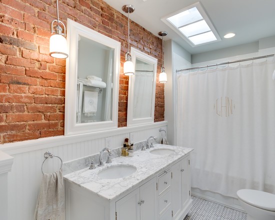 Цегляна стіна у ванній кімнаті: гідроізоляція та довговічність (2026) — Цегляна стіна у ванній кімнаті