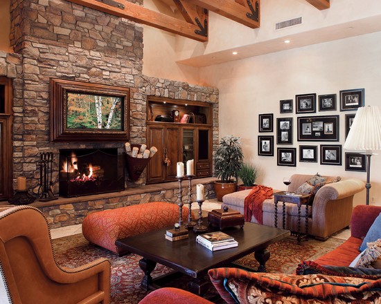 Елегантний італійський стиль Сучасний італійський дизайн вітальні: елегантні меблі та вишукані аксесуари.