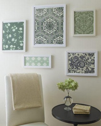 Тканина в рамці Ефектна картина з тканини в цікавому орнаменті, оформлена в рамку для декору дому.