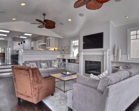 Технологічний комфорт Дизайн кухні-вітальні 20 кв. м з використанням сучасних технологій та вбудованої техніки.