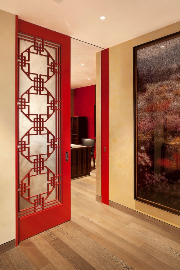 Розсувні двері до стелі Високі одностулкові розсувні двері до стелі, ідеальне рішення для економії простору в квартирі 2026.