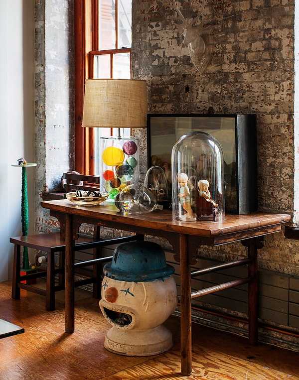 Лофт: Світло та деталі Неординарний інтер'єр лофт 2026 з оригінальними світильниками та акцентними деталями.