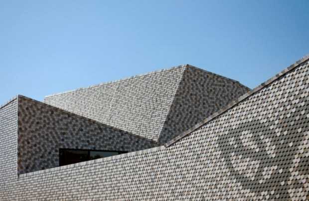 Світлий простір центру Освітлення громадського простору в Нідерландах: сучасний дизайн 2026.