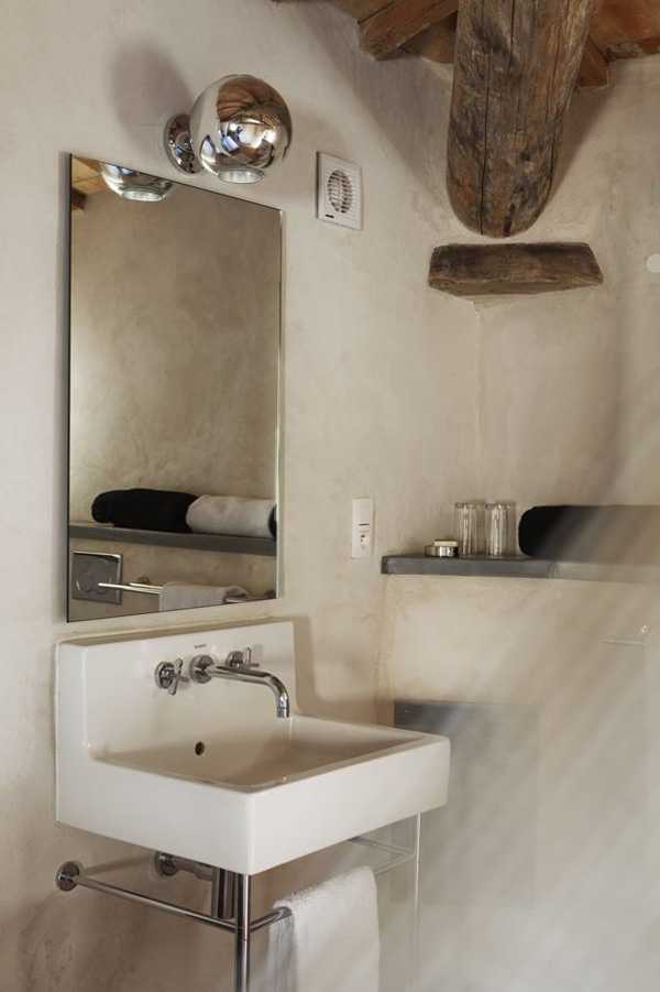 Відпочинок в Maison d'Ulyss Maison d'Ulyss: відпочинок у старовинному фермерському будинку на півдні Франції в сільському стилі.