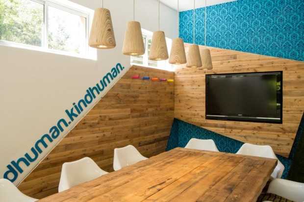 Офіс Human.Kind: Деталі Креативний дизайн офісу Human.Kind з використанням сучасних архітектурних рішень у 2026 році.