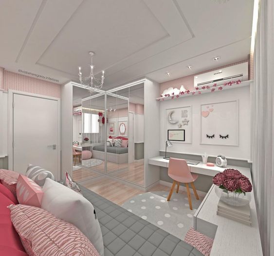 Кімната для дівчинки Підліткова кімната для дівчинки 2026 з великим дзеркалом та зручним робочим місцем.