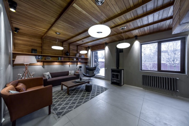 Розкіш дерева на стелі Панелі з масиву дерева на стелі дачі: розкішне та екологічне оздоблення для вашого будинку.