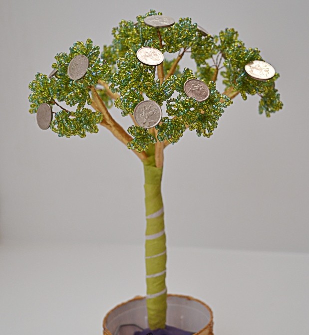 Бонсай з бісеру Дерево з бісеру ручної роботи: майстер-клас для початківців зі створення красивого бонсаю.