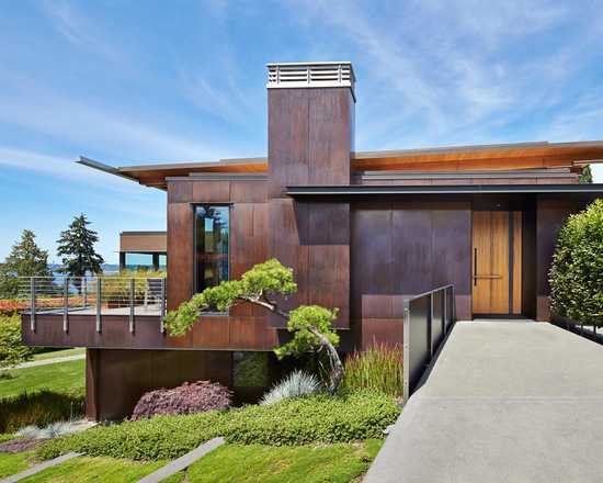 Акуратна Реставрація Фасаду Реставрований фасад приватного будинку, акуратна цегляна кладка, оздоблення будинку