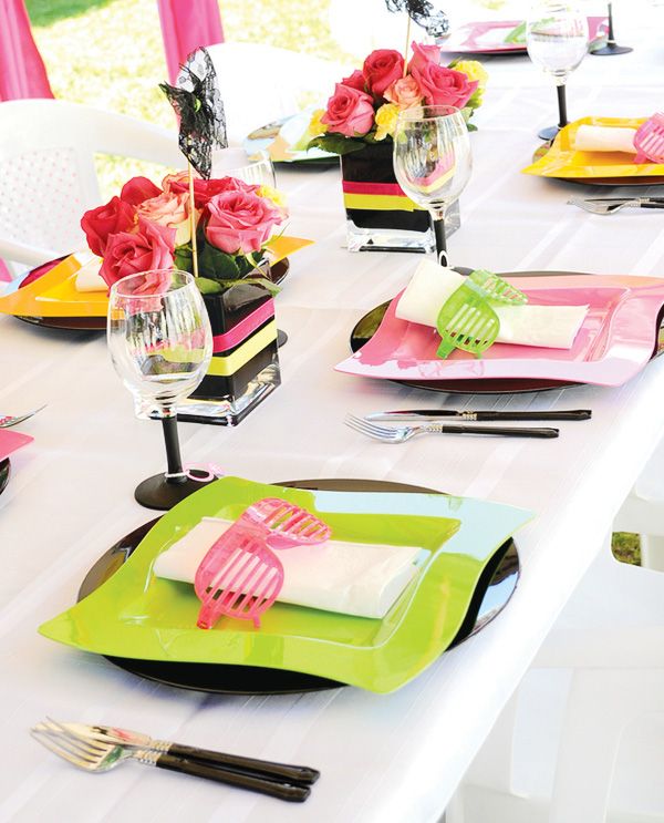 Елегантний сервіз Розкішний столовий сервіз для елегантного сервірування столу на День народження 2026.