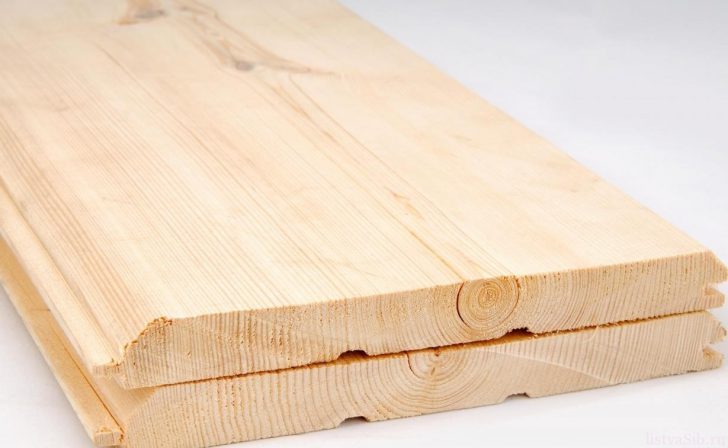 Регульований комфорт Комфортні шезлонги та лежаки з регульованою спинкою для максимального розслаблення на дачі.