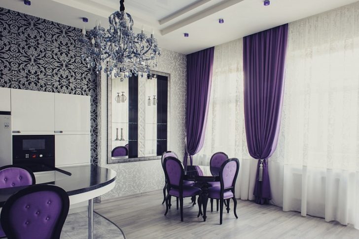 Штори з тасьмою Декоративна тасьма для фіолетових штор в їдальні: стильний акцент в оформленні вікна.