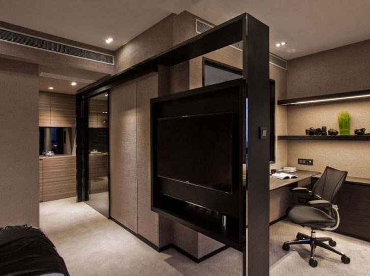 Перегородка з відеосистемою Функціональна міжкімнатна перегородка з вбудованою відеосистемою для розваг та комфорту.