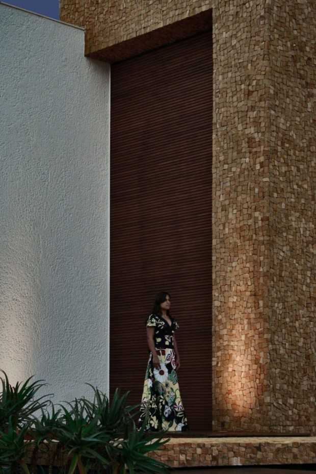 Архітектура чотирьох кубів Сучасний бразильський дім з концепцією чотирьох кубів, природні матеріали, 2026