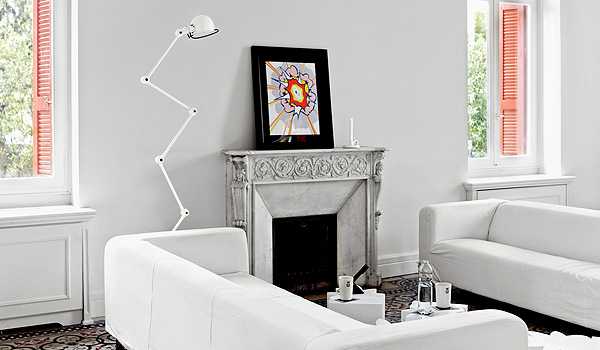 Мінімалізм у грецькому домі Інтер'єр грецького будинку в стилі мінімалізму: сучасний дизайн з використанням керамічної плитки.