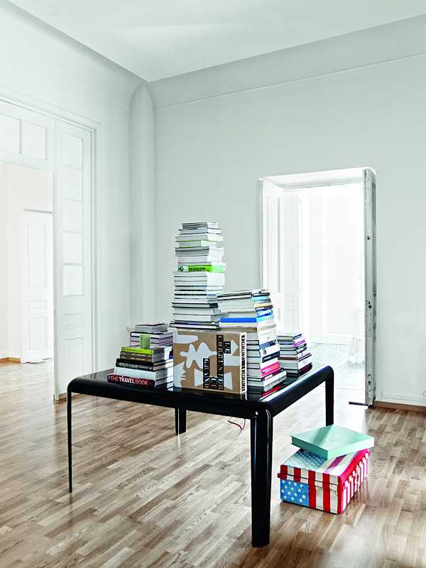 Кіфісія: деталі інтер'єру Дизайн інтер'єру грецького будинку в Кіфісії з акцентом на керамічну плитку та вінтаж.