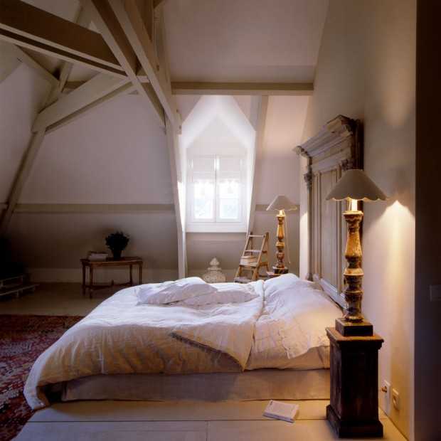 Архітектура та реновація Реконструкція сільського будинку з акцентом на збереження оригінальної архітектури 2026