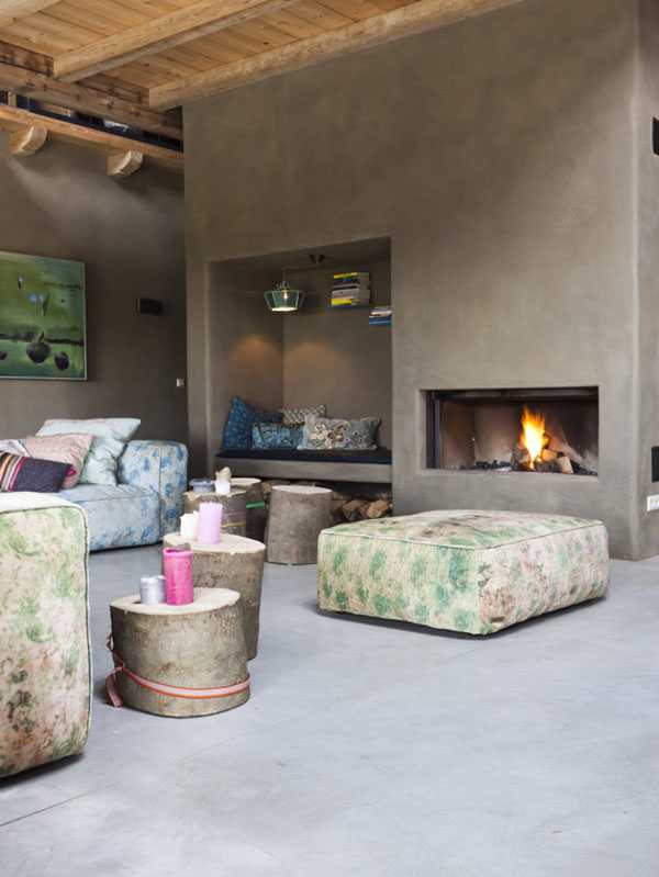 Здоровий сон на фермі Інтер'єр старого фермерського будинку: місце для матраців 160х200 для здорового сну.