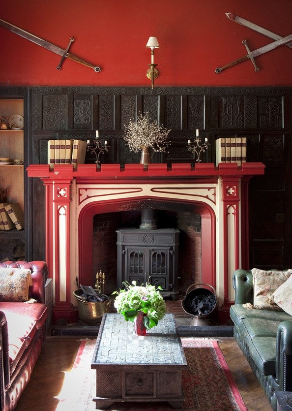 Бордовий модерн Вітальня в бордових тонах 2026: стильний дизайн для маленької квартири в стилі модерн