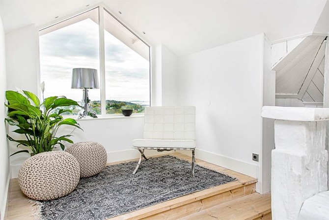 Сучасний скандинавський 2026 Сучасний скандинавський стиль 2026 з використанням старих меблів у новому інтер'єрі.