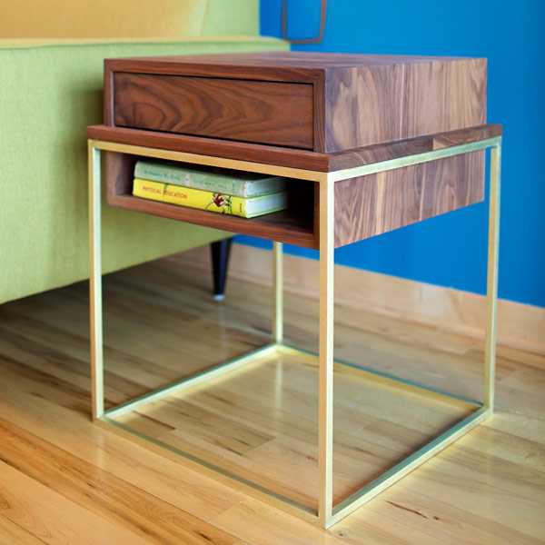 Мінімалізм та елегантність Сучасна тумба в стилі мінімалізм з латунними вставками та горіхового дерева для дому