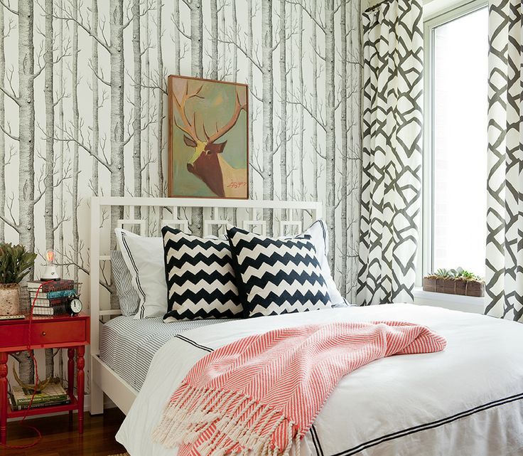 Лісовий затишок вдома Шпалери з мотивами дикого лісу для спальні, створюють природну та затишну атмосферу.